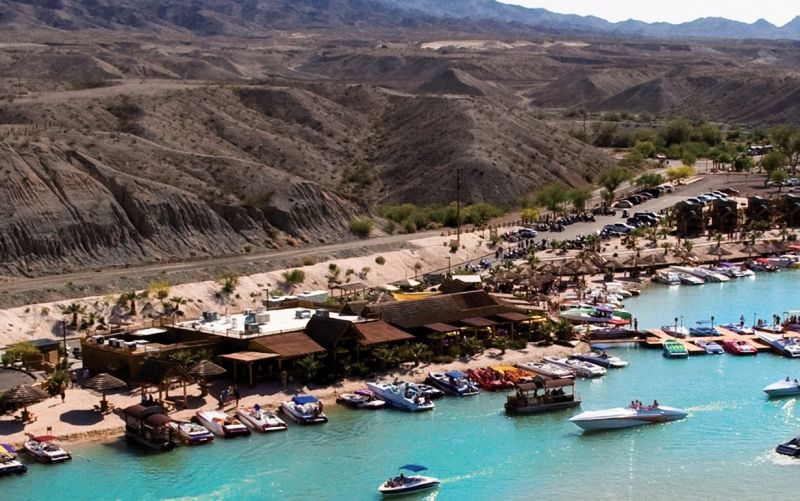 Pirate Cove Resort & Marina Нідлс Екстер'єр фото